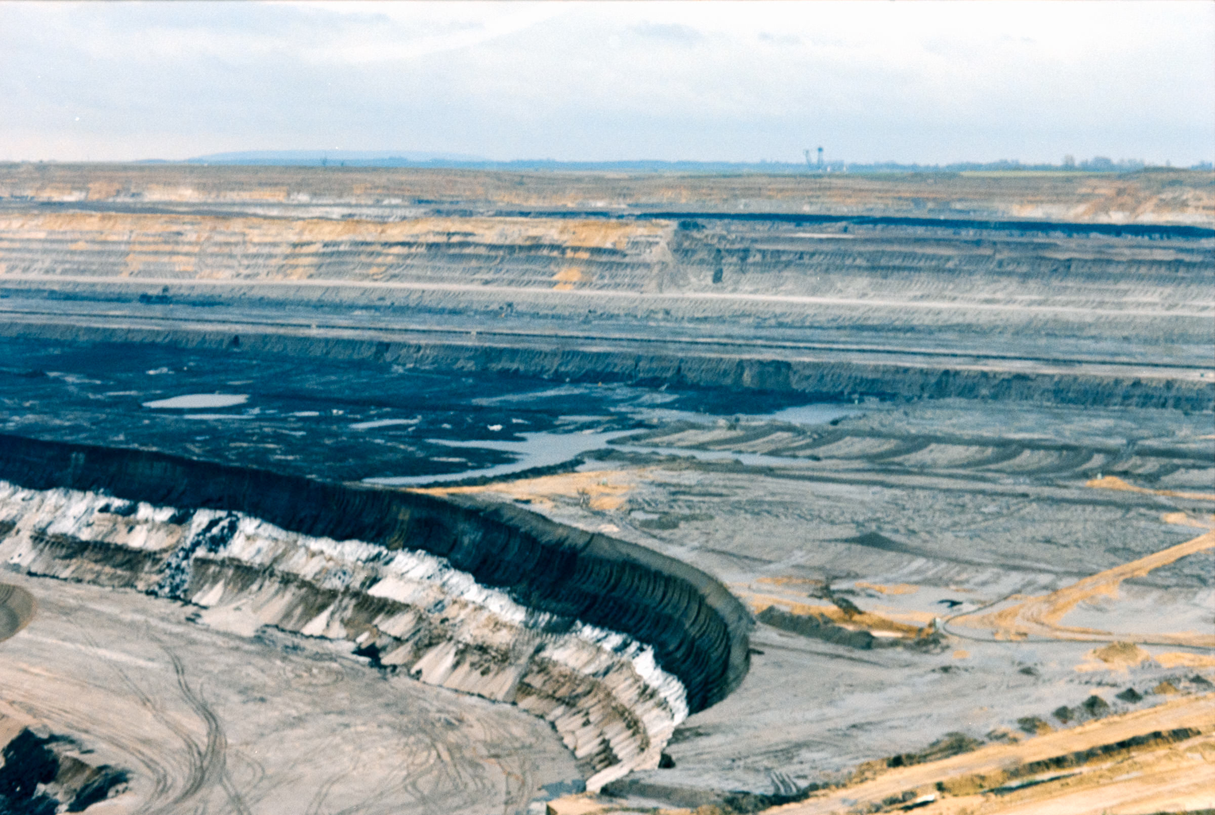 AHP film 2004 11 002 sc240828 img09 NLP